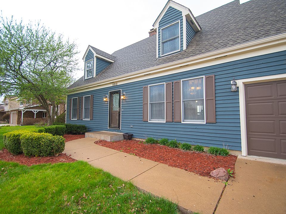 1st image of 998 Almond Dr