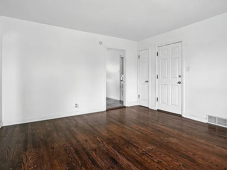 3608 Jackson St #1 — Photo 2