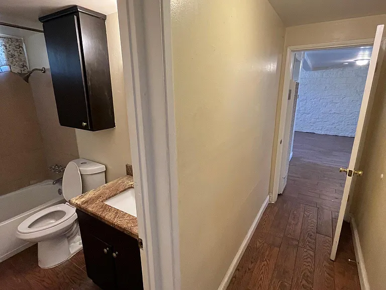 4225 Estrella Ave #6 — Photo 28