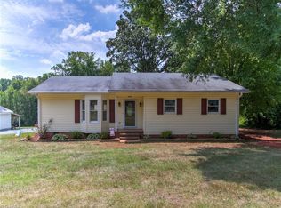 4008 Hicone Rd, Greensboro, NC 27405