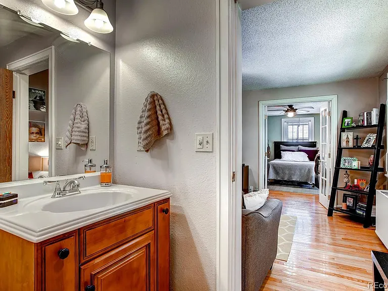 2101 S Josephine St #109 — Photo 9
