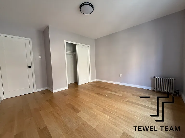 548 W 164th St #2AA — Photo 8