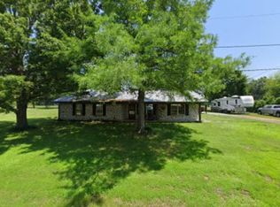 3975 Askins Rd, Paris, TX 75462