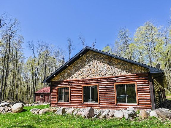 4th image of 1503 COUNTY ROAD Q