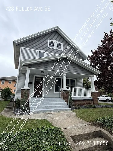 728 Fuller Ave SE Photo 1