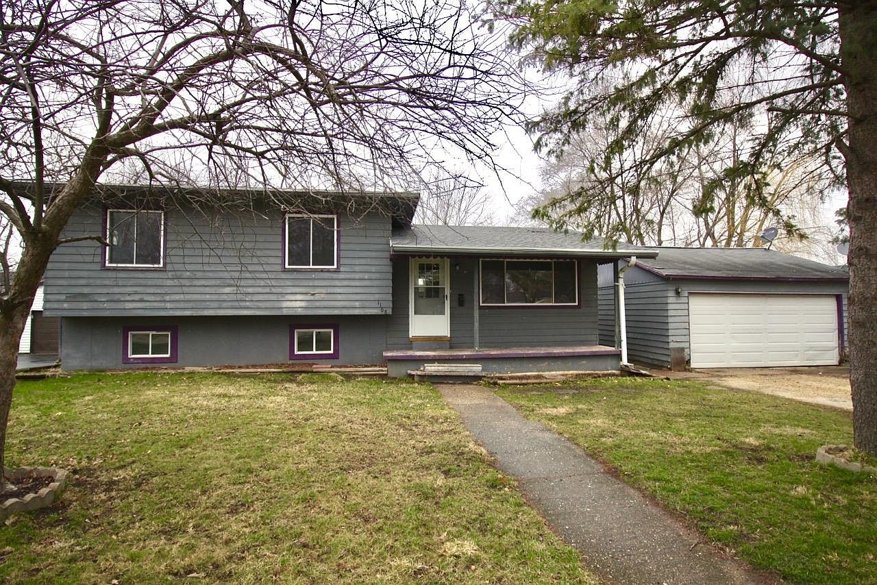 1108 Hayes Ave, South Beloit, IL 61080 Zillow