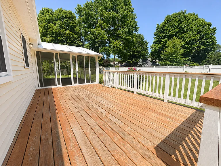 4302 Genesee Dr — Photo 16