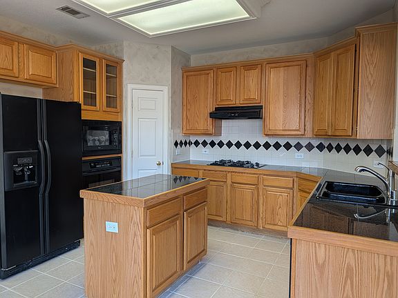 5th image of 8416 Mesa Verde Dr