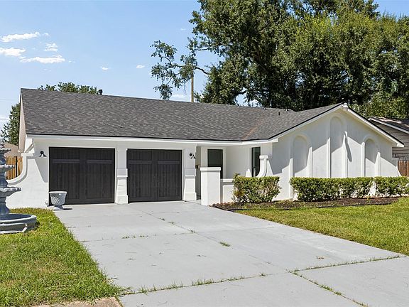 2nd image of 9238 Friendship Rd