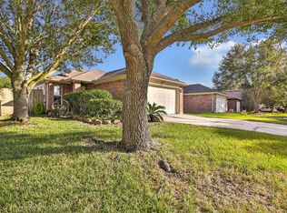 24318 Hard Wood Dr, Huffman, TX 77336