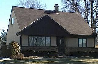 1st image of 4640 Glenmawr Ave