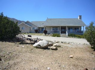 11711 Honeybee Ln, Juniper Hills, CA 93543