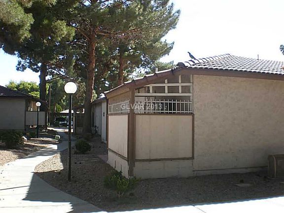 4th image of 429 N Lamb Blvd APT E