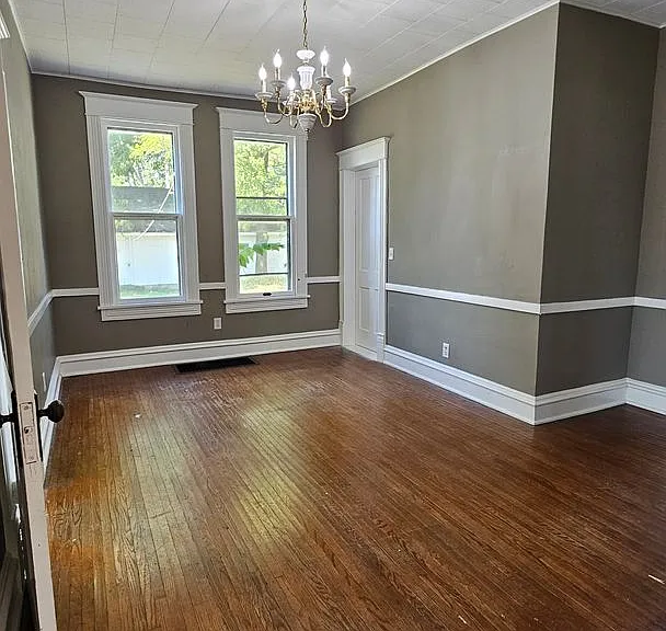 415 N Maple Ave — Photo 10