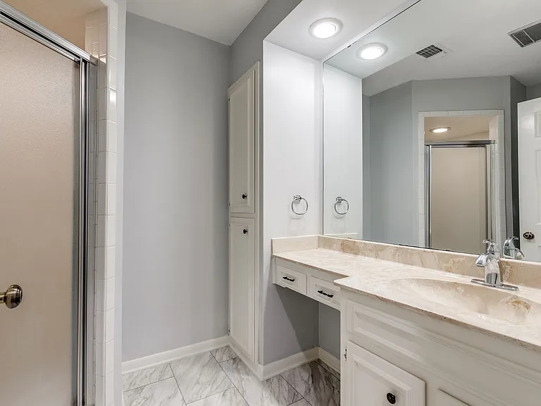 2611 Eisenhauer Rd #903 — Photo 23