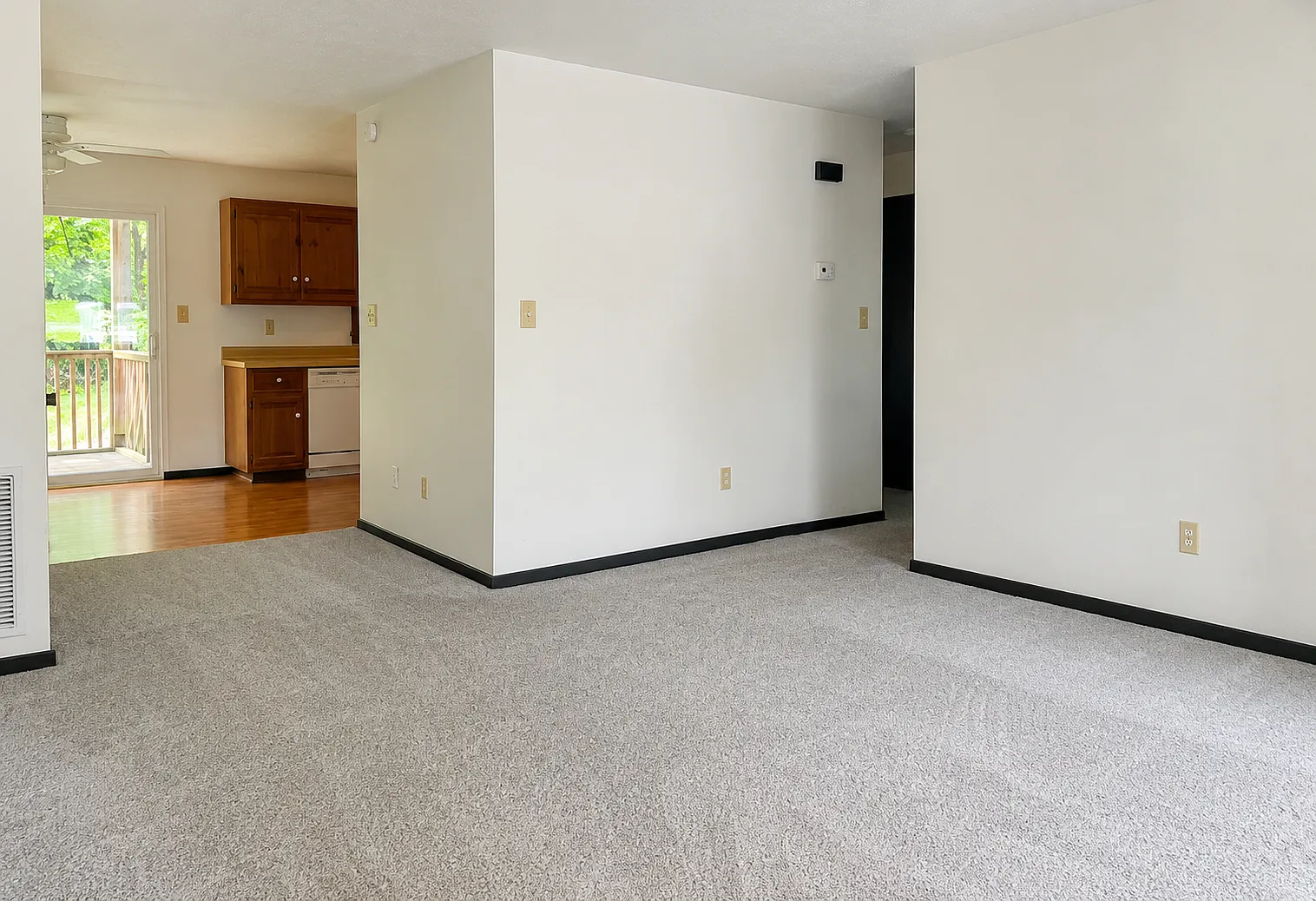 Moss Creek Apartments — Photo 4