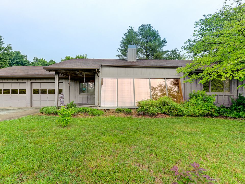 1st image of 11009 Wellesley Ln