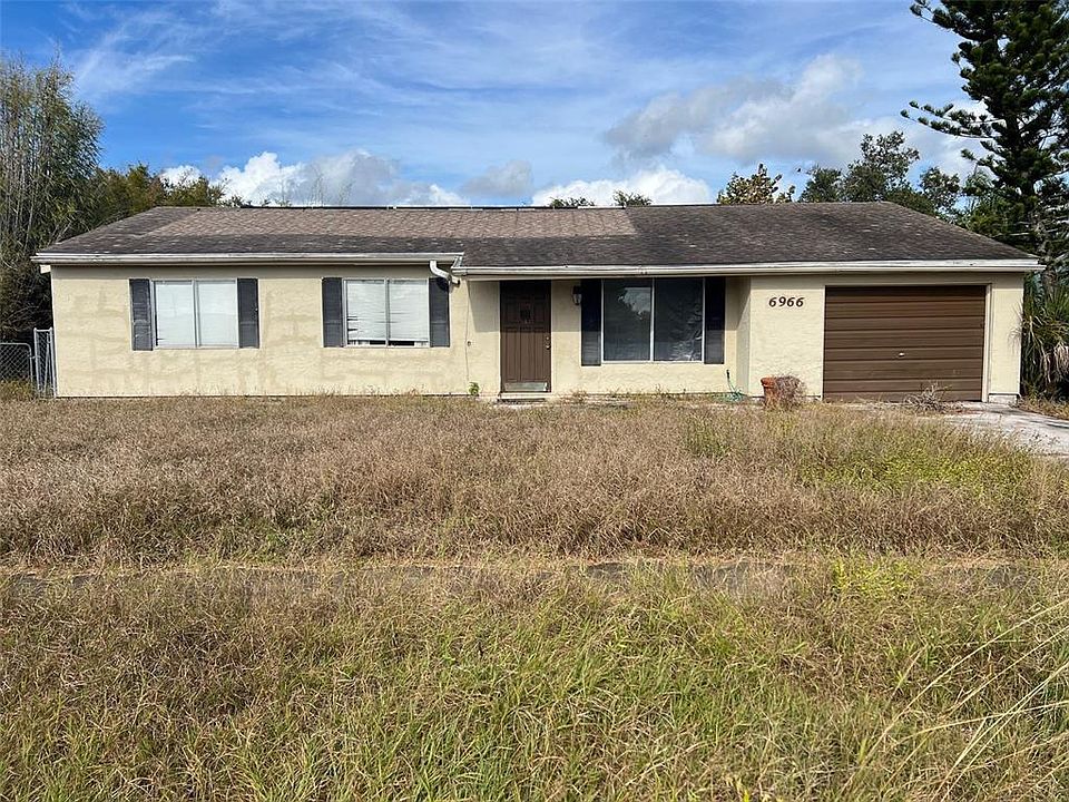 1st image of 6966 ROSLYN COURT