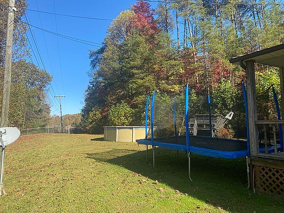 2nd image of 188 Moose Mountain Ln