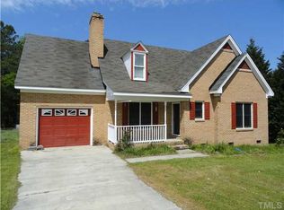 1405 Squire Ridge Dr, Fuquay Varina, NC 27526