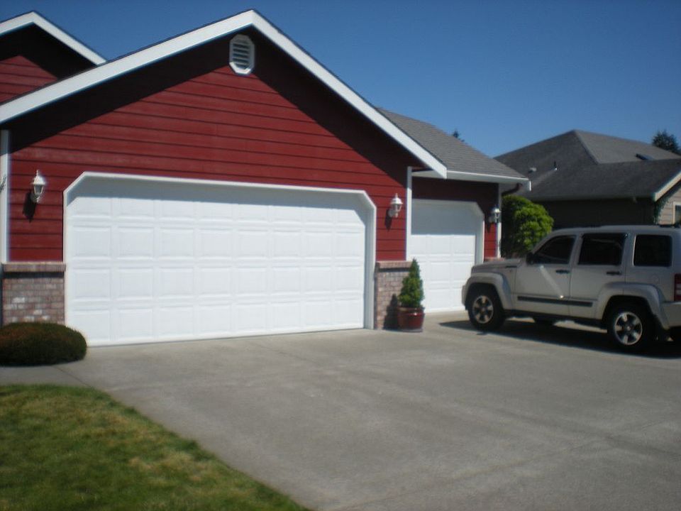 1st image of 712 W Buena Dr
