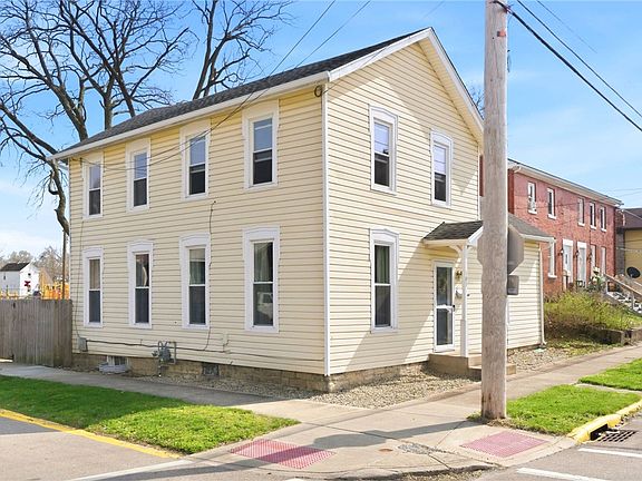 2nd image of 103 S Crawford St