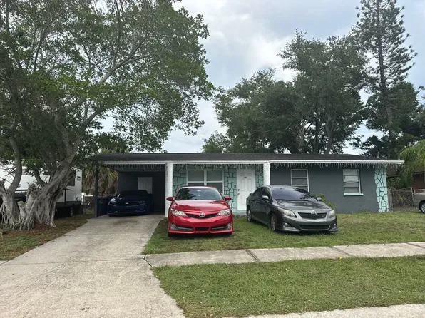 2407 18th St E, Bradenton, FL 34208