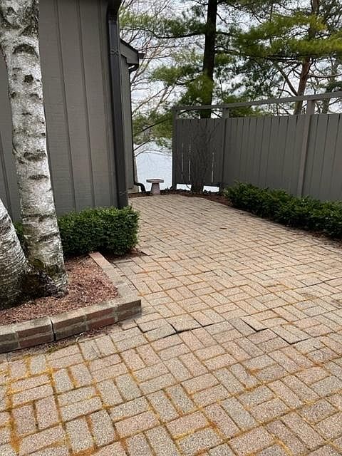 2nd image of 367 Shoreline Rd