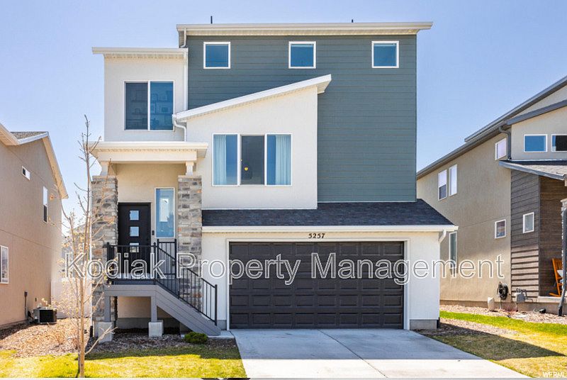 1st image of 5257 W Copeland Dr