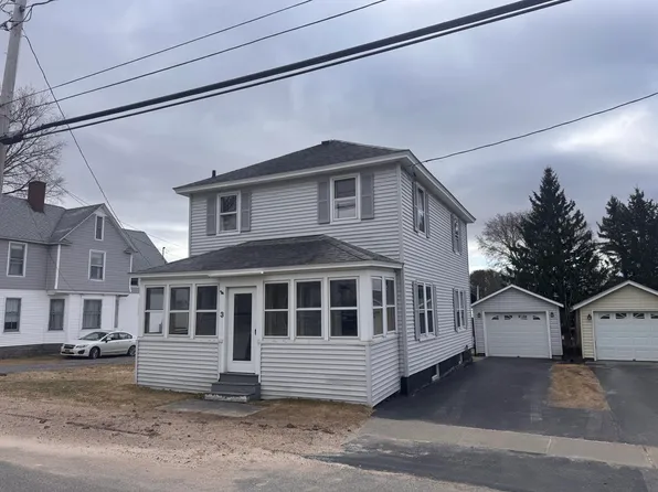 3 Bouck St, Dannemora, NY 12929