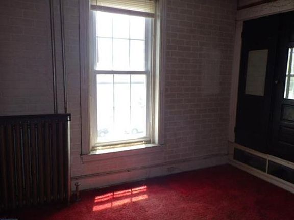 3rd image of 1107 E Chelten Ave