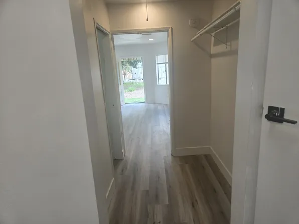 6116 Melvin Ave #6114, Tarzana, CA 91356