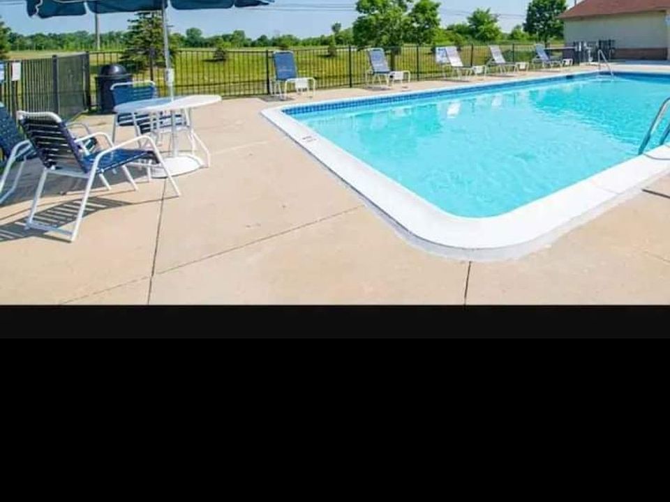 1st image of 9703 Aspen Ln