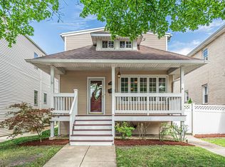 4423 N Moody Ave, Chicago, IL 60630