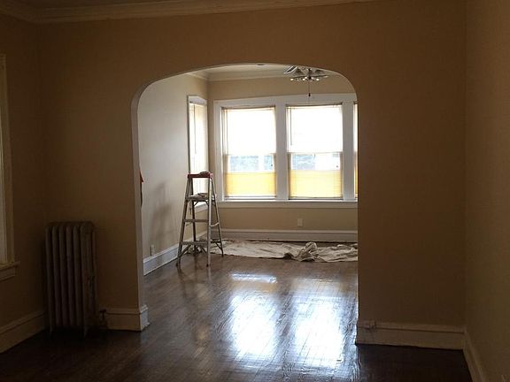 5th image of 7251 S Cornell Ave #1