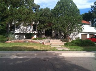 1713 Notre Dame Dr NE, Albuquerque, NM 87106