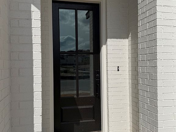 3rd image of 2518 River Pointe