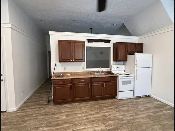 912 McLaughlin, 912 McLaughlin Run Rd #1, Bridgeville, PA 15017