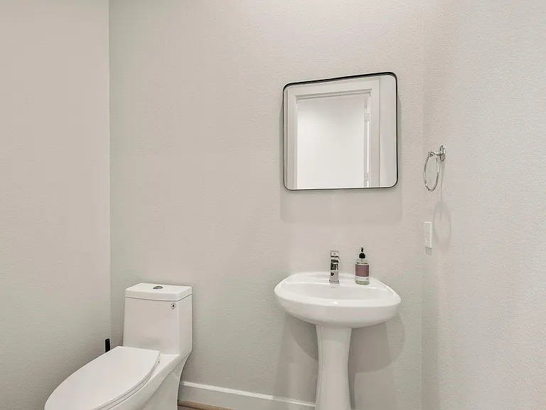 726 Carriage Knolls Dr — Photo 33
