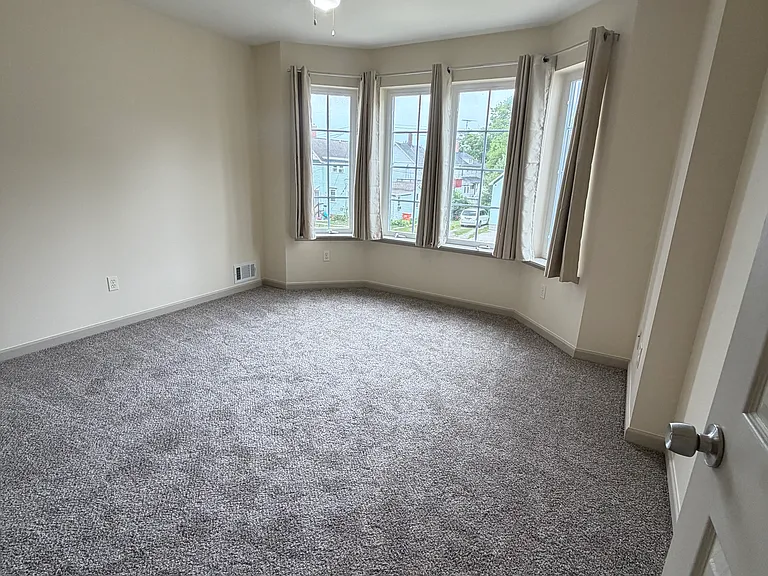 216 N Hickory St #216 — Photo 12