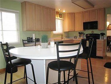 5th image of 33140 Cromwell Dr