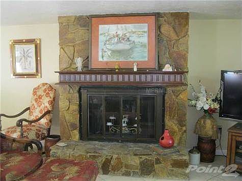 5th image of 305 Crescent Dr