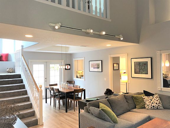 5th image of 2108 Colina Vista Way
