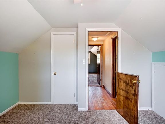 5th image of 520 520 Woodland Dr