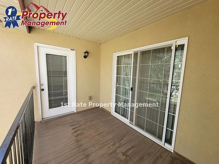 10186 W Garverdale Ln #201 — Photo 20
