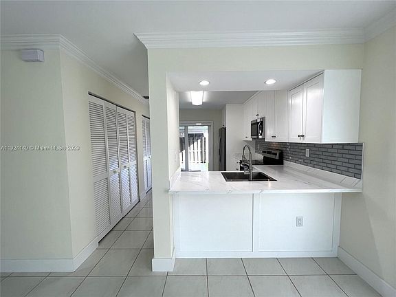 4th image of 22179 SW 98th Pl