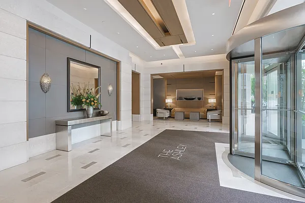 Rented by Compass | media 33