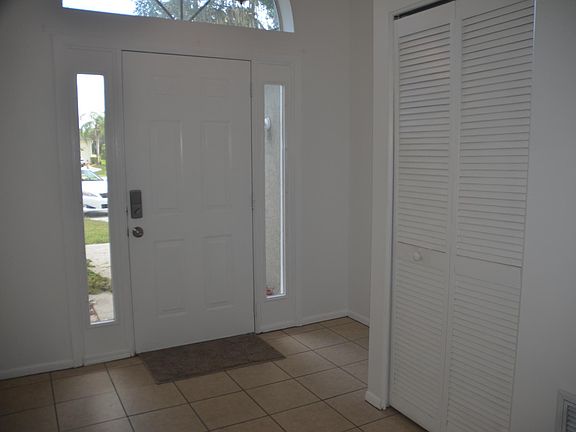 2nd image of 3950 Hidden Glen Dr