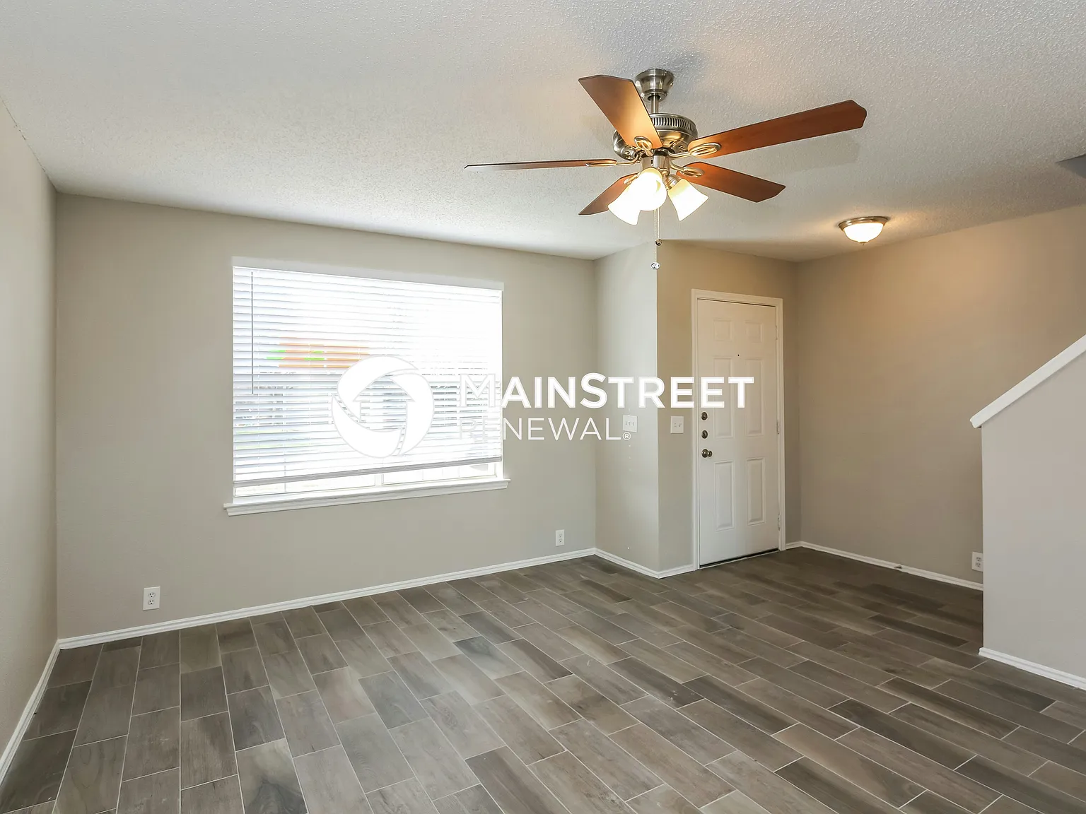 1520 Clemson Dr — Photo 3