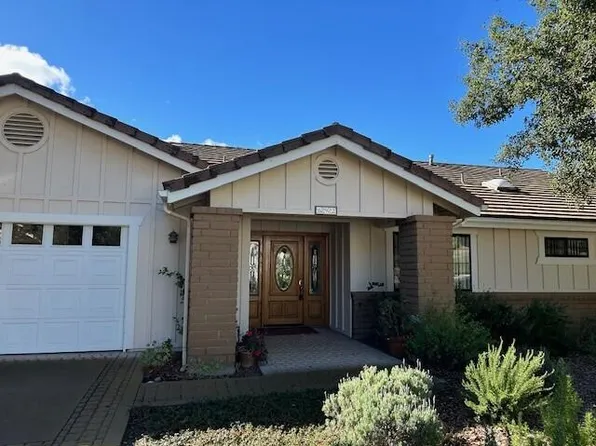 692 Hillside Dr, Solvang, CA 93463